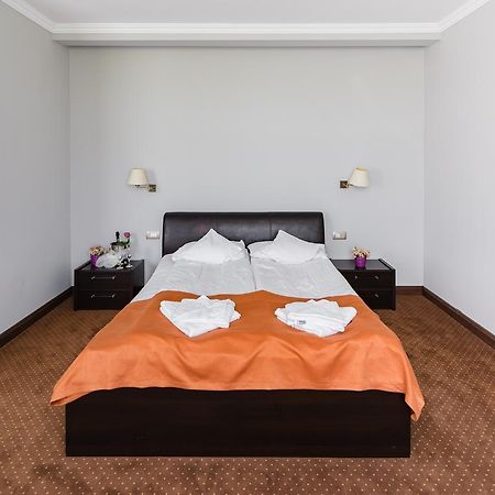 Hotel Transilvania Zalau Bagian luar foto