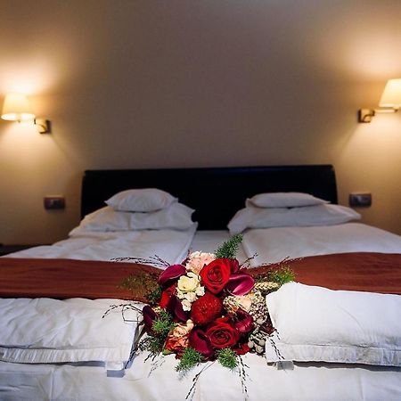 Hotel Transilvania Zalau Bagian luar foto