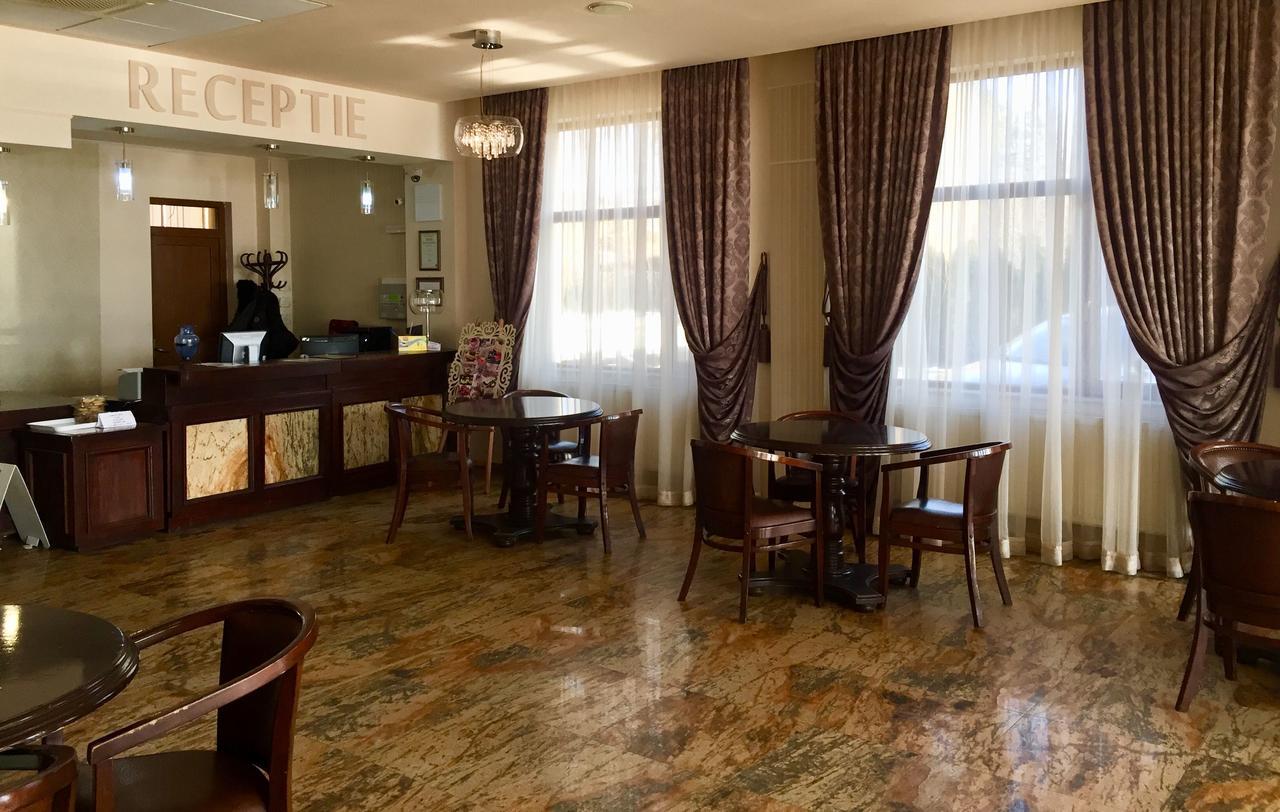 Hotel Transilvania Zalau Bagian luar foto
