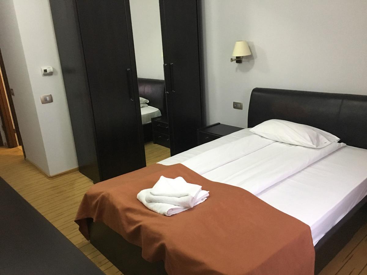 Hotel Transilvania Zalau Bagian luar foto