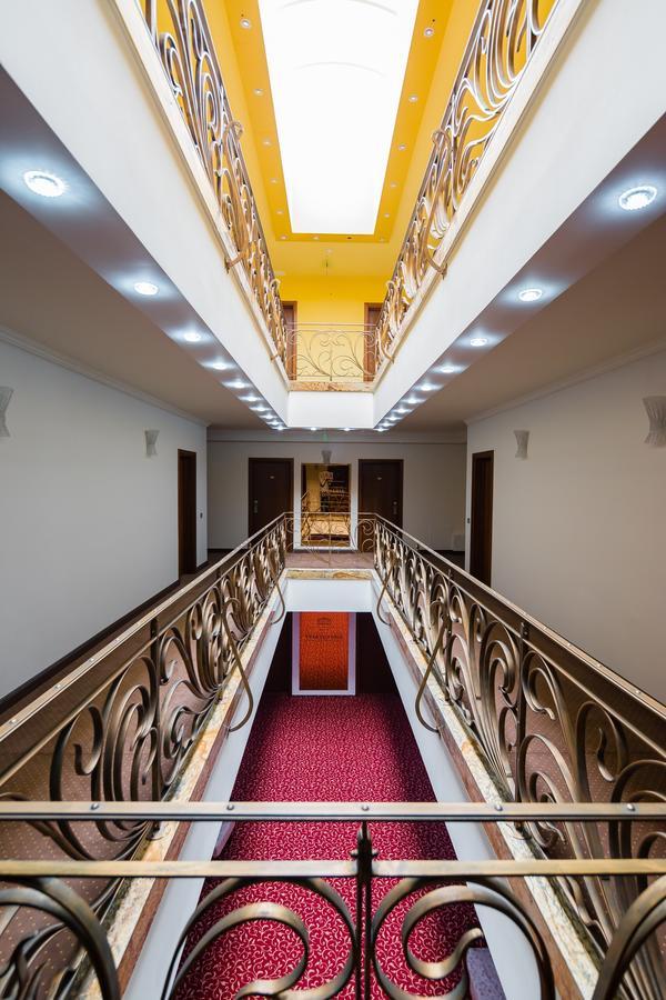 Hotel Transilvania Zalau Bagian luar foto