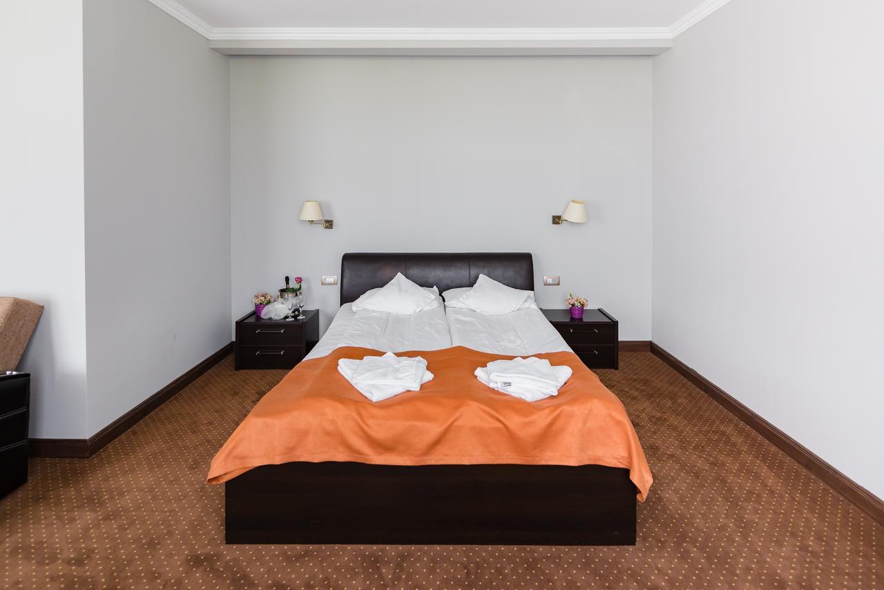 Hotel Transilvania Zalau Bagian luar foto