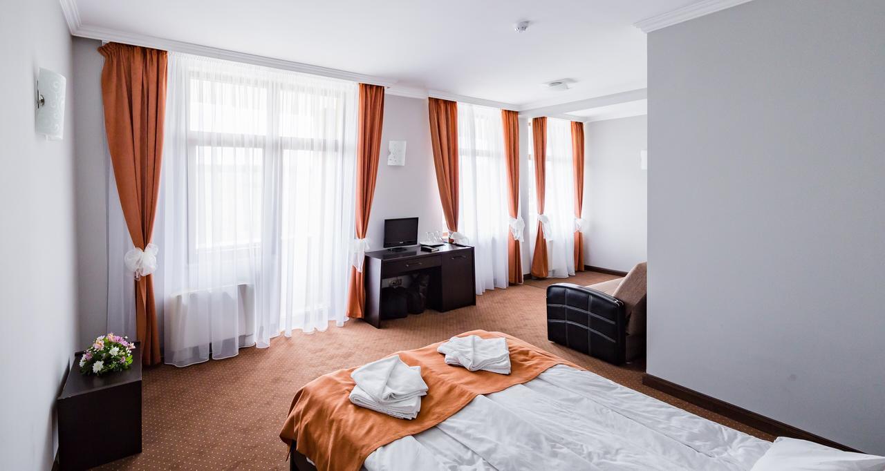 Hotel Transilvania Zalau Bagian luar foto
